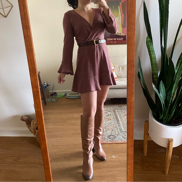 Dresses & Skirts - Waffle knit ruffle hem and sleeve mini dress in mauve